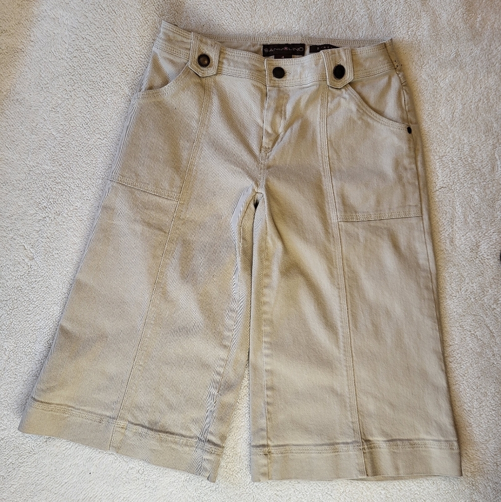 Bandolino Wide Leg Tan Denim Stretch Capris Size 4